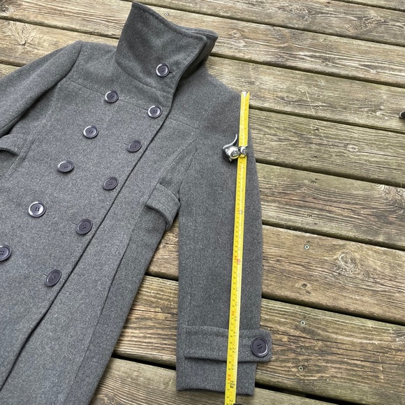 Women's Coat: Aritzia Wilfred Cashmere + Wool Dark Gray Peacoat - Picture 16 of 16